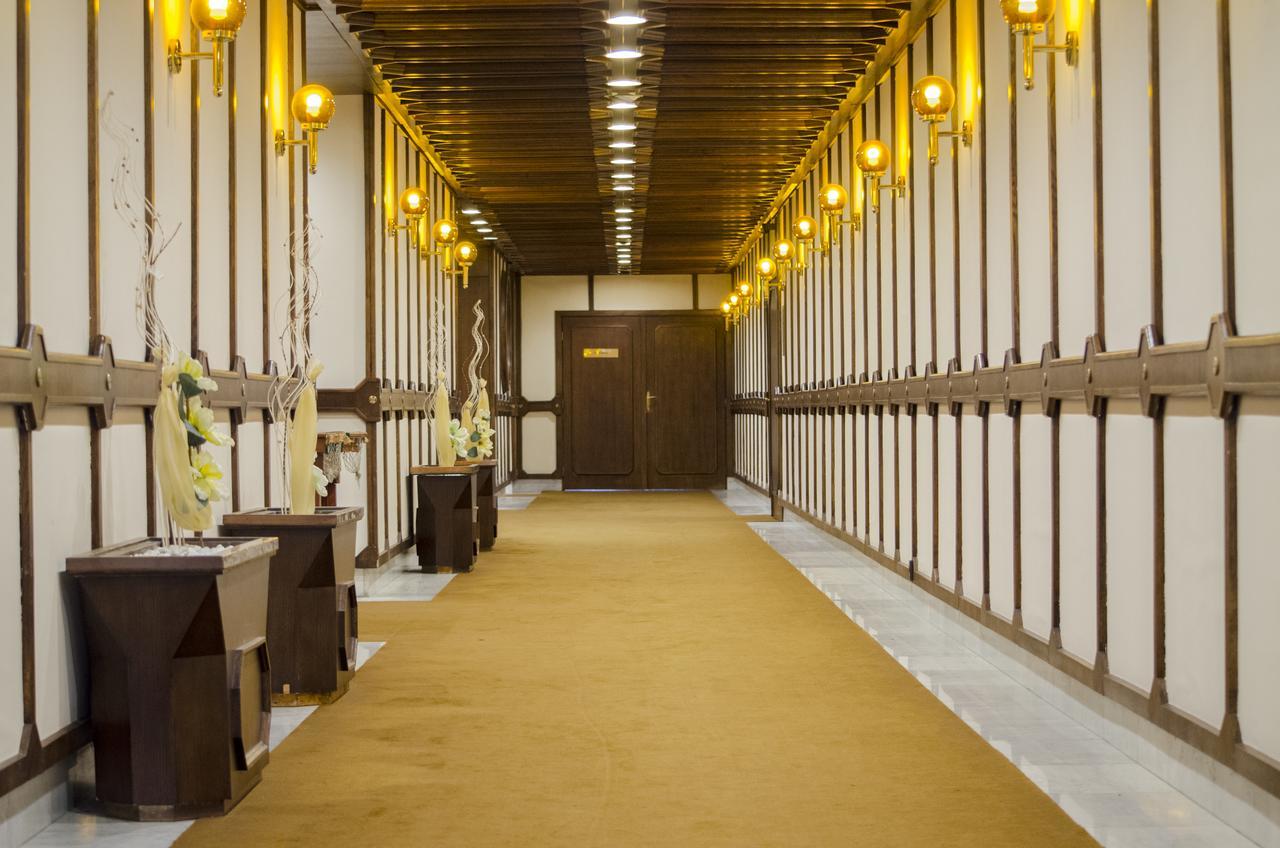 Hotel Konferencia Gyor Luaran gambar