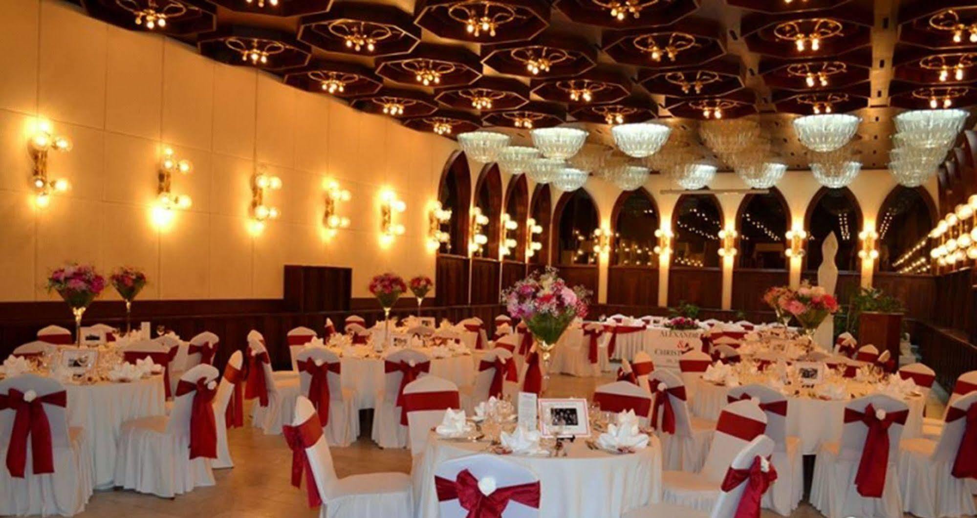 Hotel Konferencia Gyor Luaran gambar